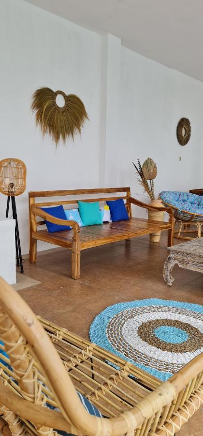 سيساروا Villa Aurora المظهر الخارجي الصورة
