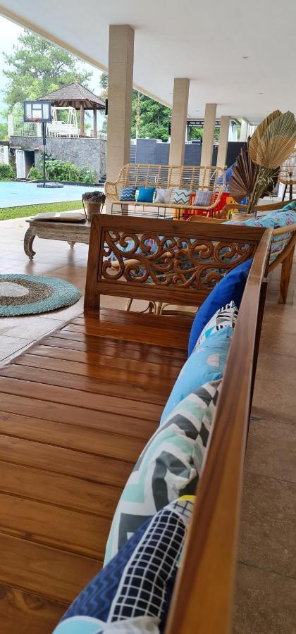 سيساروا Villa Aurora المظهر الخارجي الصورة